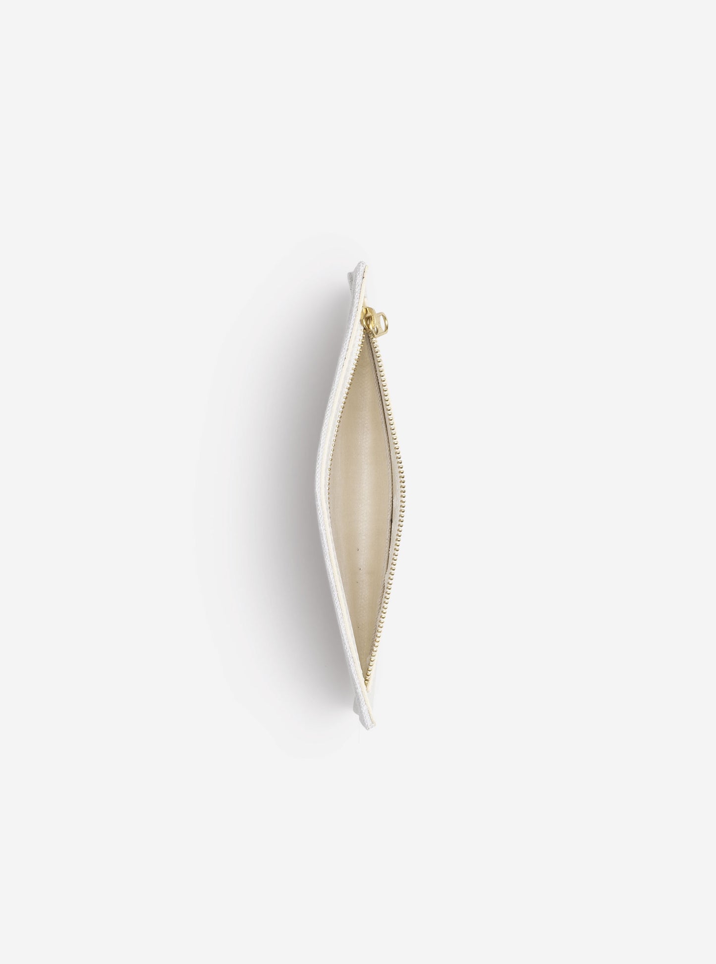 AB 125 Pouch White
