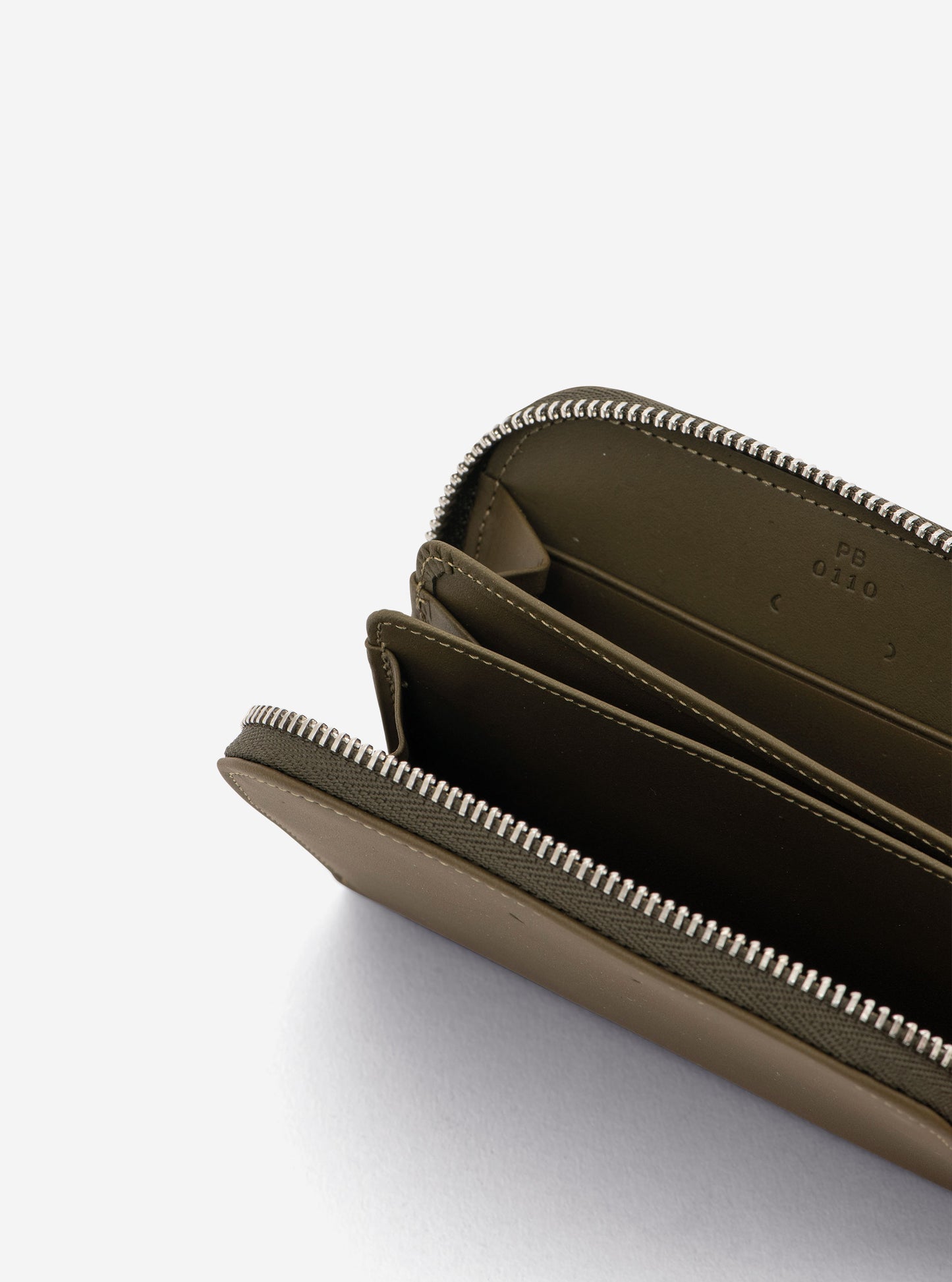 CM 1.1 Wallet Dark Olive