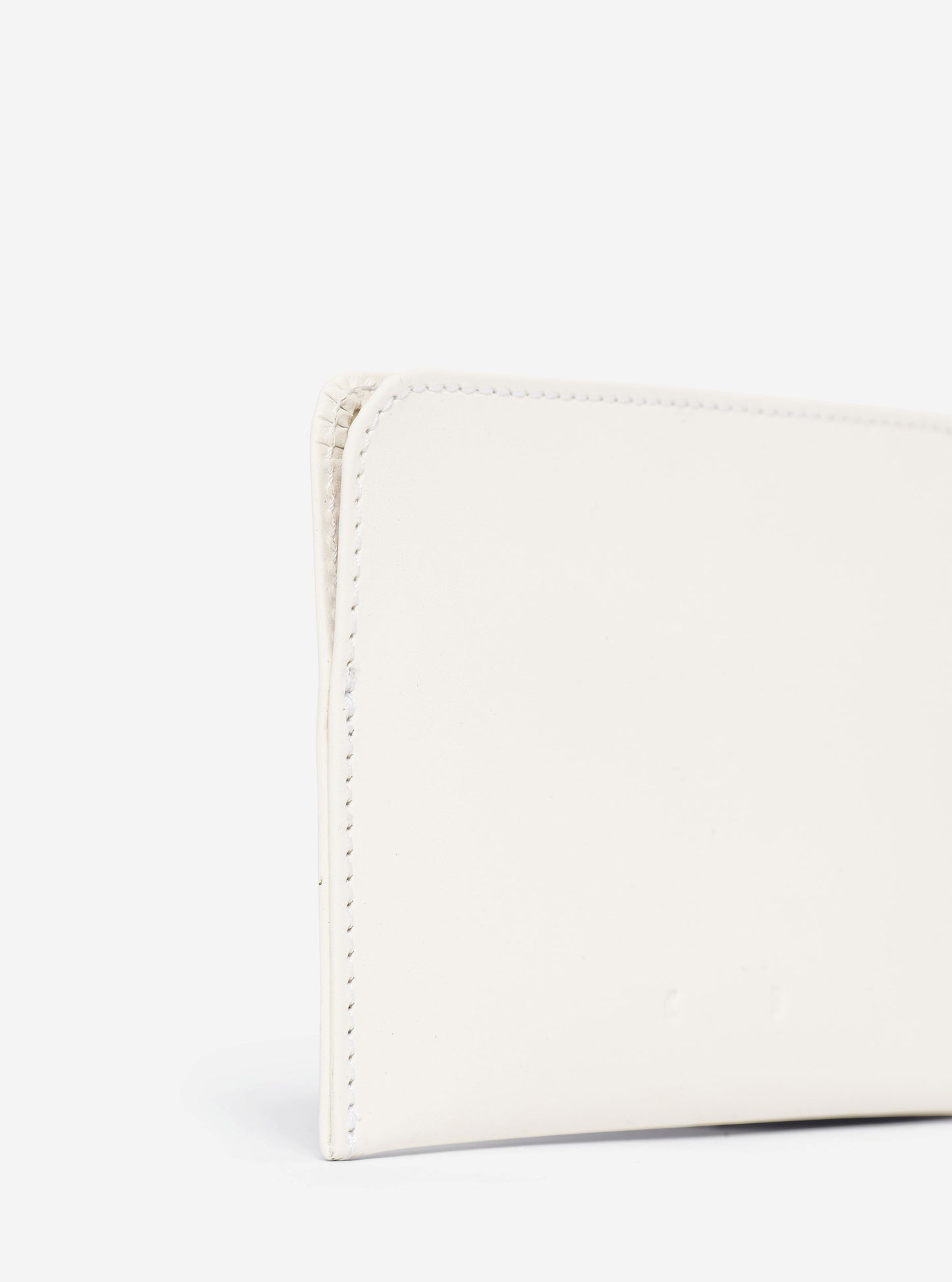 CM 51 White